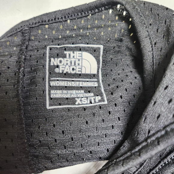 The North Face Women’s Training Logo Tank Top Black Size XS Sport Gym Summer - Picture 5 of 6